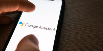 Digitale Sprachassistenten im Vergleich – Alexa, Siri & Co.