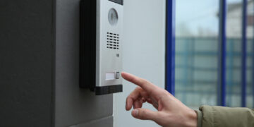 Smarte Sicherheitssysteme für Zuhause und Unternehmen