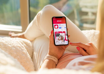 Psychologie des Online Datings: Profilgestaltung, Kommunikation und Erfolgsmuster – Tipps mit Experteneinschätzungen und Studien