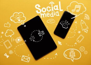 Videoproduktion für Social Media: Formate, Techniken und Optimierung für TikTok & Co. – Fokus auf Storyboarding, Schnitttechniken und Plattform-Spezifika